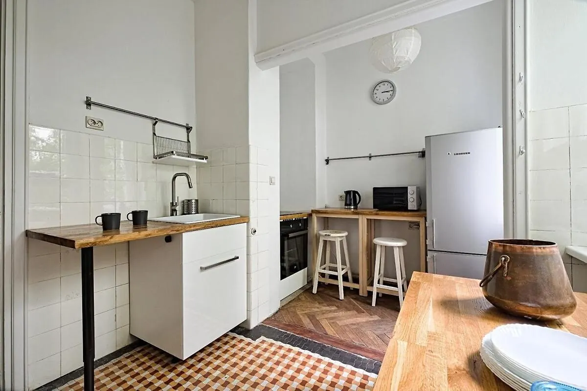 Urban Nest - Wilcza 69 Apartment Warsaw 0*,  Poland